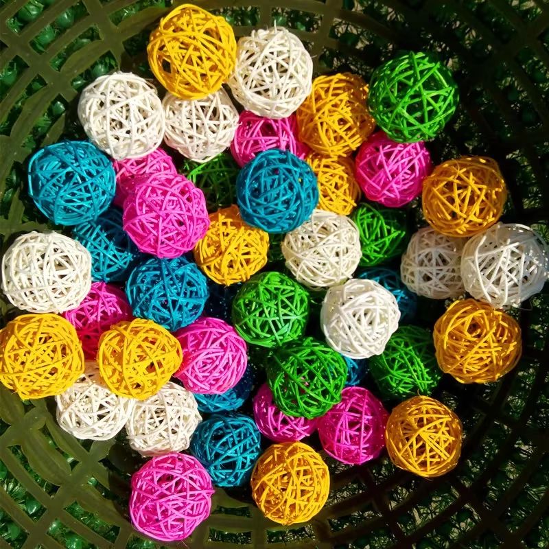 10 Piece Rattan Chew Balls Bird Toy Foraging Enrichment