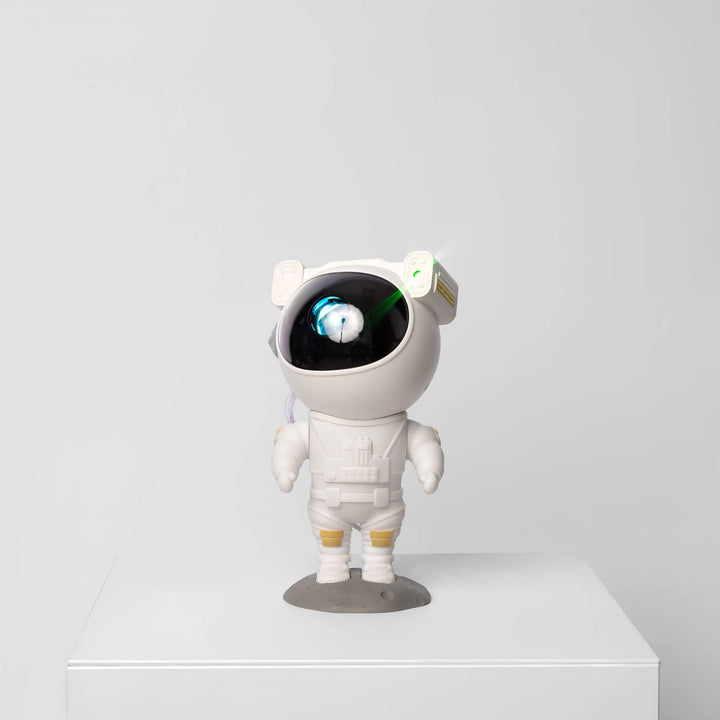 Astronaut Star Projector | Tilting Head, Nebula Wash