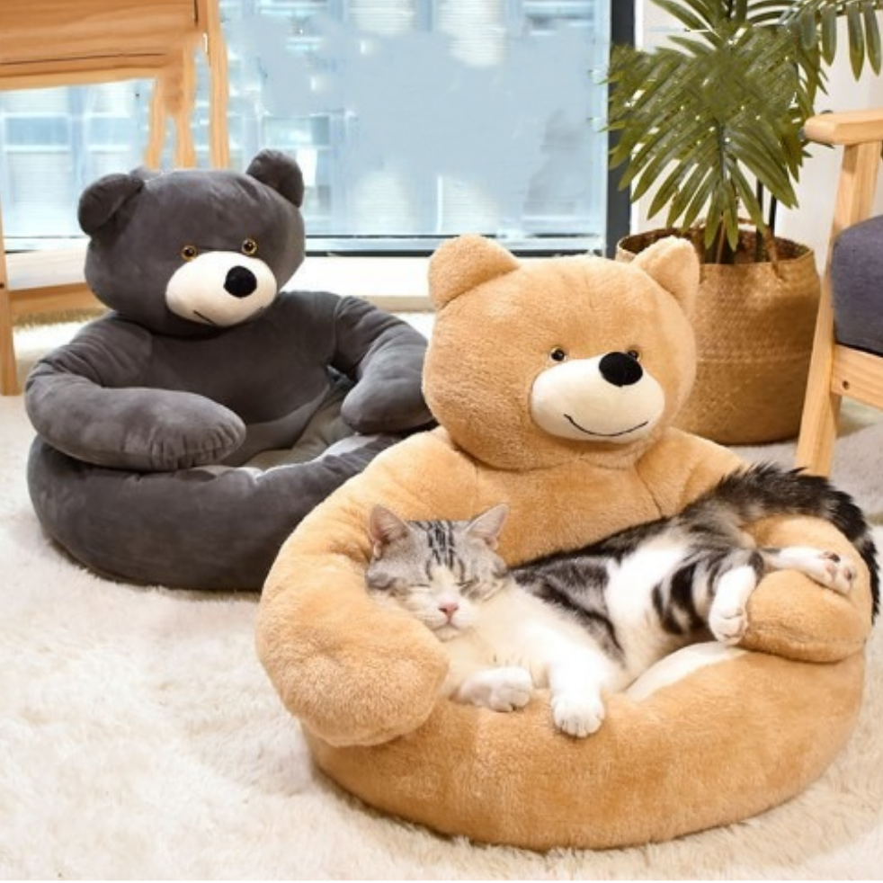 Bear Shaped Plush Pet Bed | Raised Sides & Non-Slip Base | Machine Washable Winter Warmth for Small and Medium Dogs and Cats