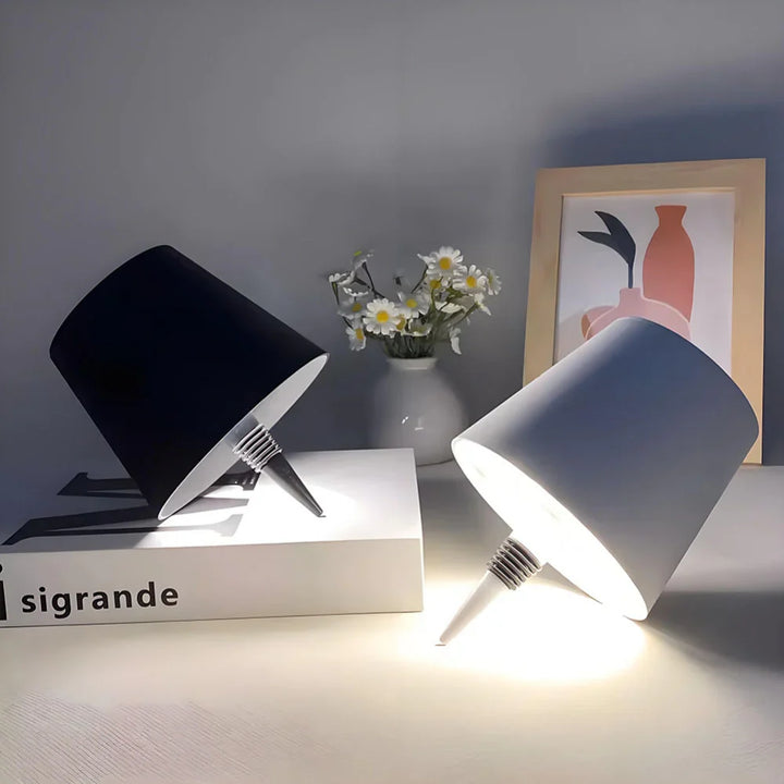 Bottle Lamp Converter LED Topper 10.5 x 14.5 cm | 12 Colours, Dimmable | USB-C Rechargeable, 18–24 Hour Battery