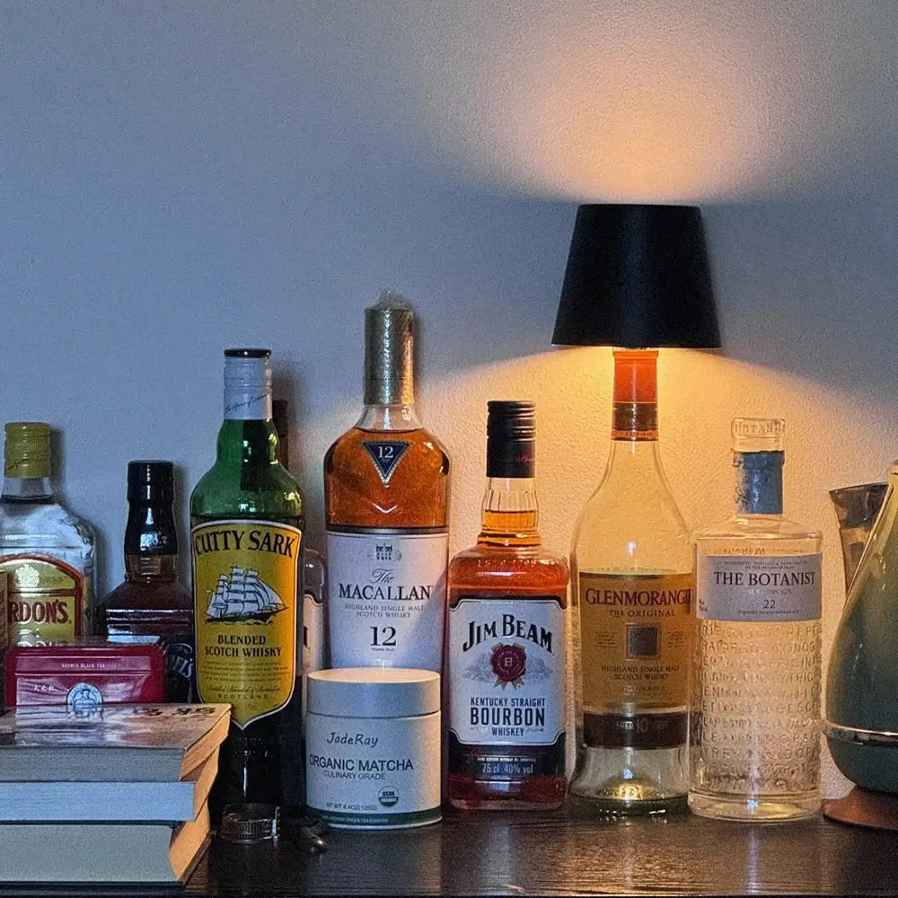 Bottle Lamp Converter LED Topper 10.5 x 14.5 cm | 12 Colours, Dimmable | USB-C Rechargeable, 18–24 Hour Battery