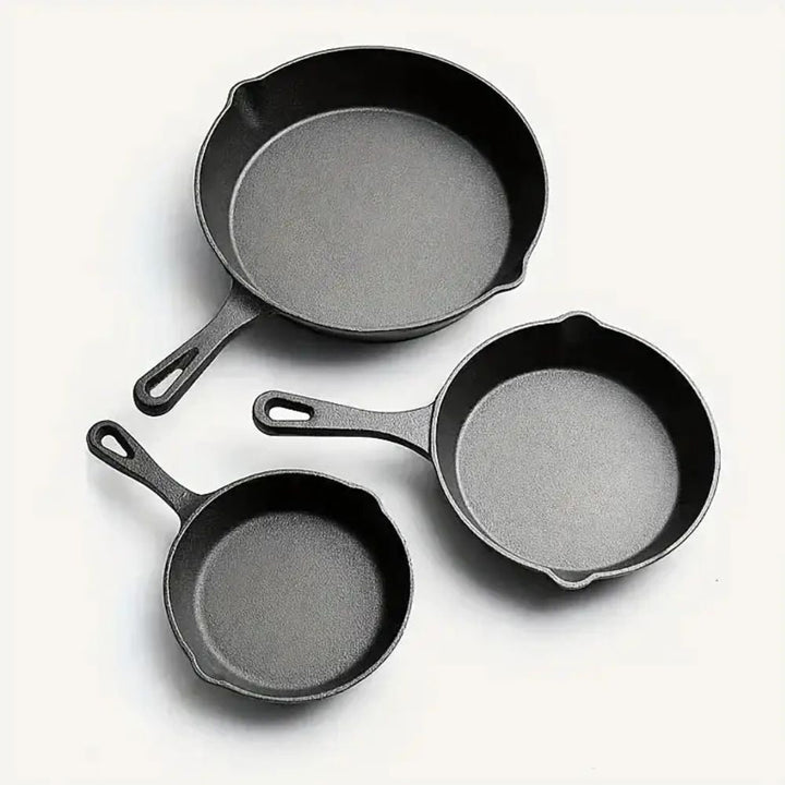 Cast Iron Pan Round Induction Compatible Textured with Two Pouring Spouts