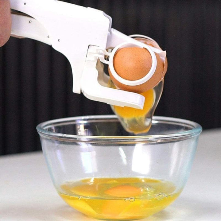 Egg Cracker &amp; Yolk Separator, Plastic, 165g | One-Handed Squeeze Design | No Shell Mess for Omelettes, Cakes &amp; Meringues