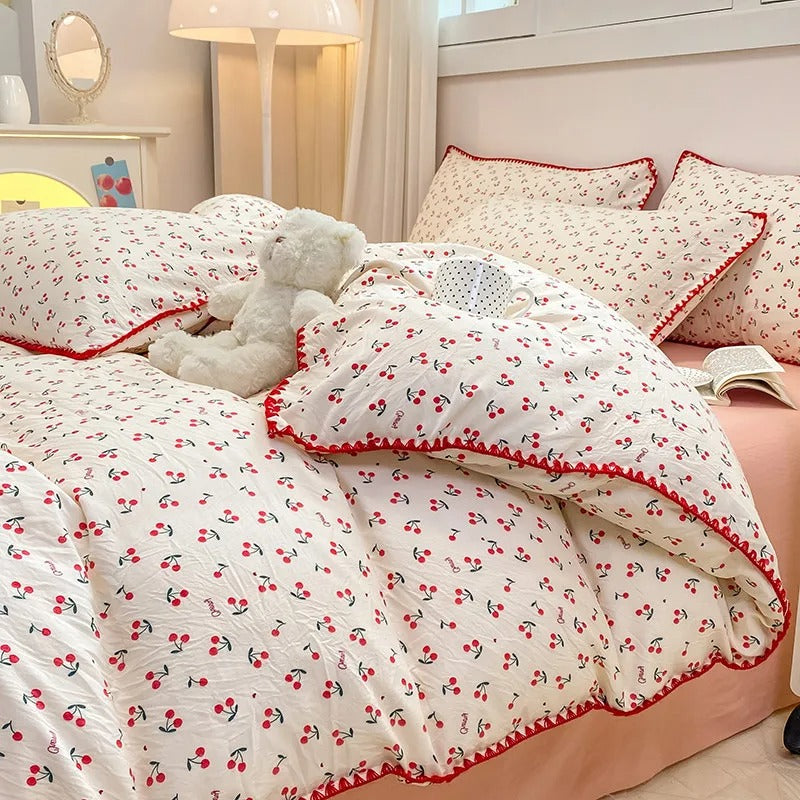 Floral Print Bedding Set | Duvet Cover, Bed Sheet & Pillowcases | Machine Washable Woven Fabric, 4 Sizes, 6 Colours