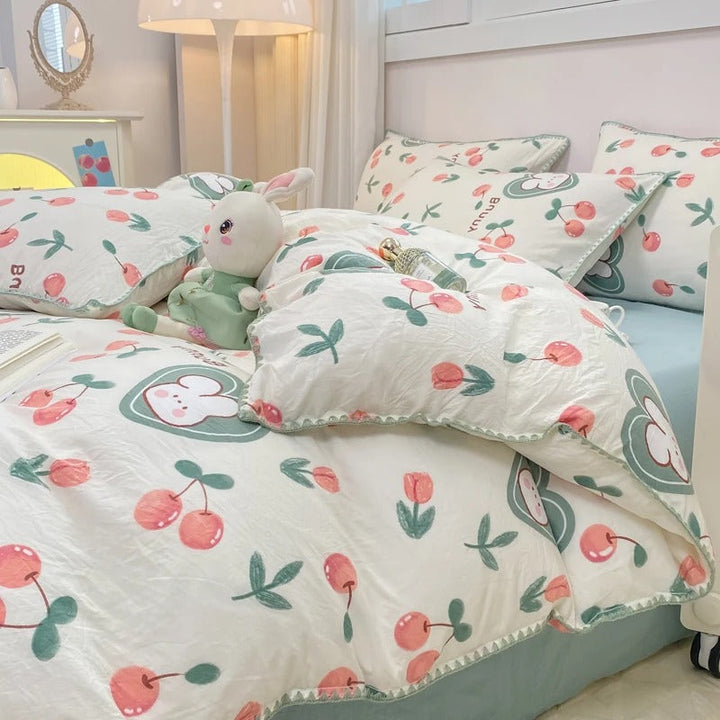 Floral Print Bedding Set | Duvet Cover, Bed Sheet &amp; Pillowcases | Machine Washable Woven Fabric, 4 Sizes, 6 Colours