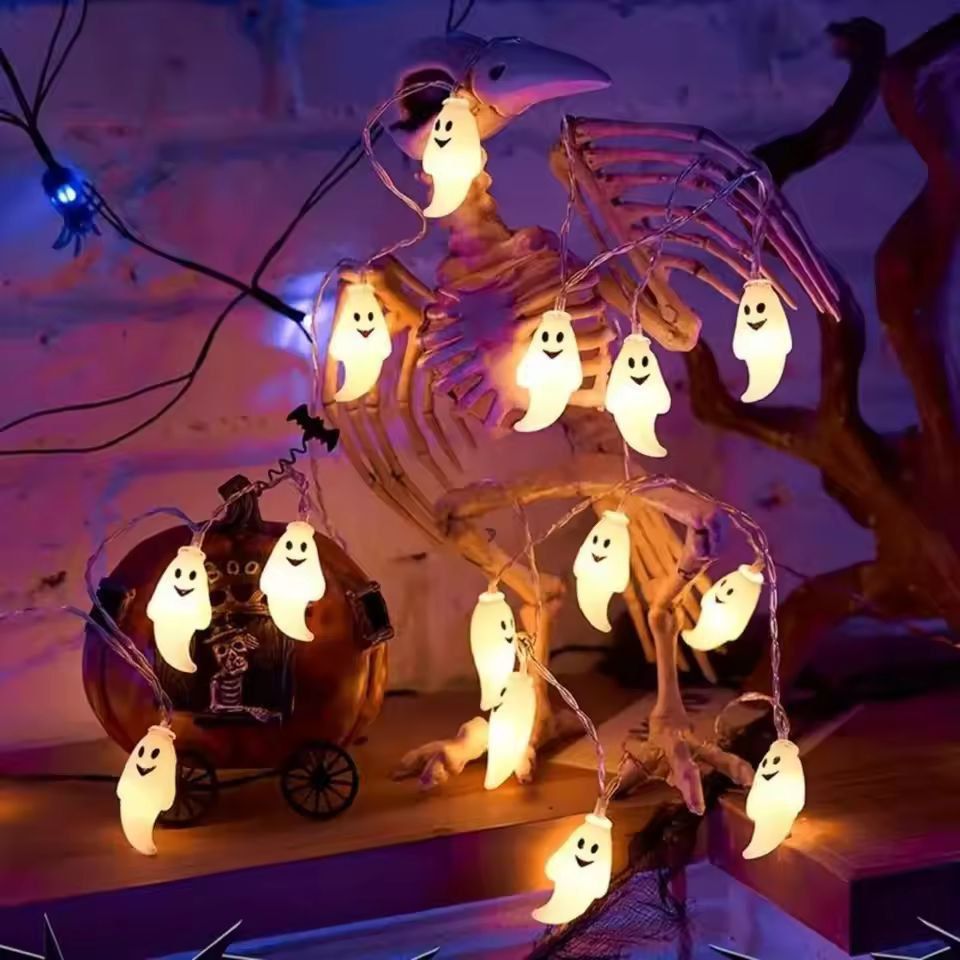 Ghost String Lights for Halloween Décor | 20 LED Ghost-Shaped Bulbs | Battery Powered, No Plug Needed, Indoor & Outdoor