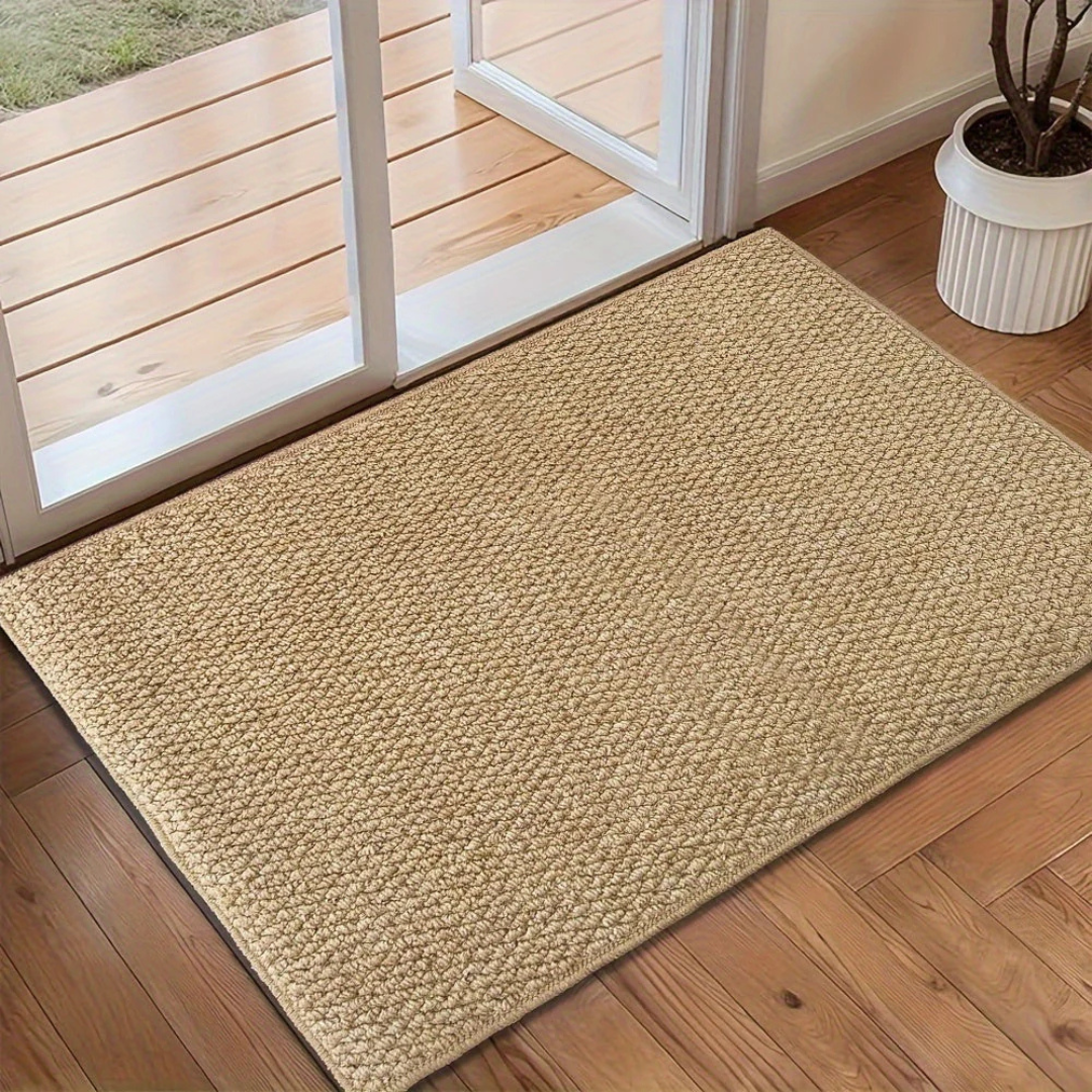 Indoor Door Mat in Polypropylene | Water-Resistant, Dirt-Trapping Design | Machine Washable for Easy Everyday Care
