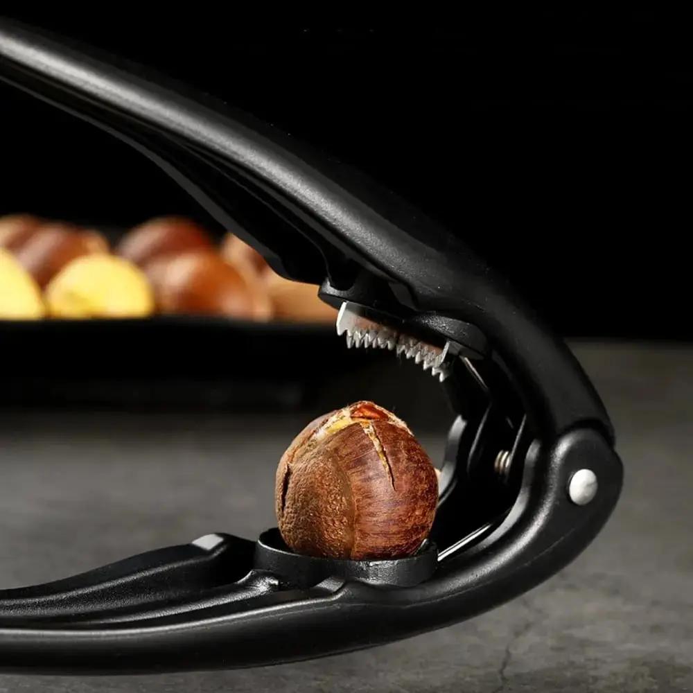 Nut Sheller Stainless Steel Ergonomic ABS Non-Slip with Zigzag Grip