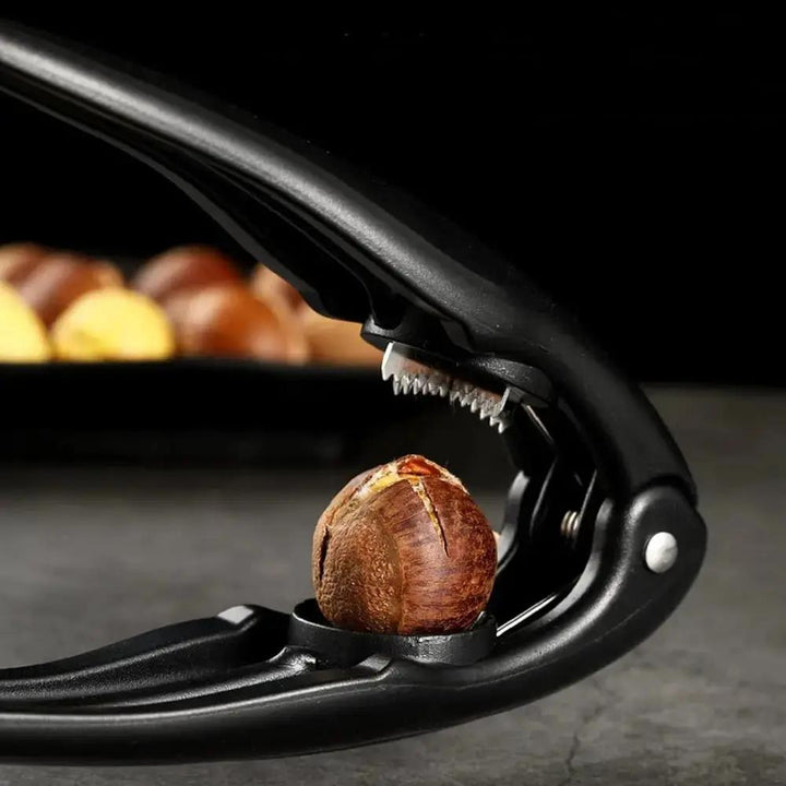 Nut Sheller Stainless Steel Ergonomic ABS Non-Slip with Zigzag Grip
