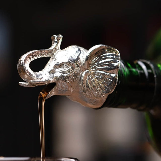 Red Wine Pourer | Sculpted Animal Head Bottle Spout