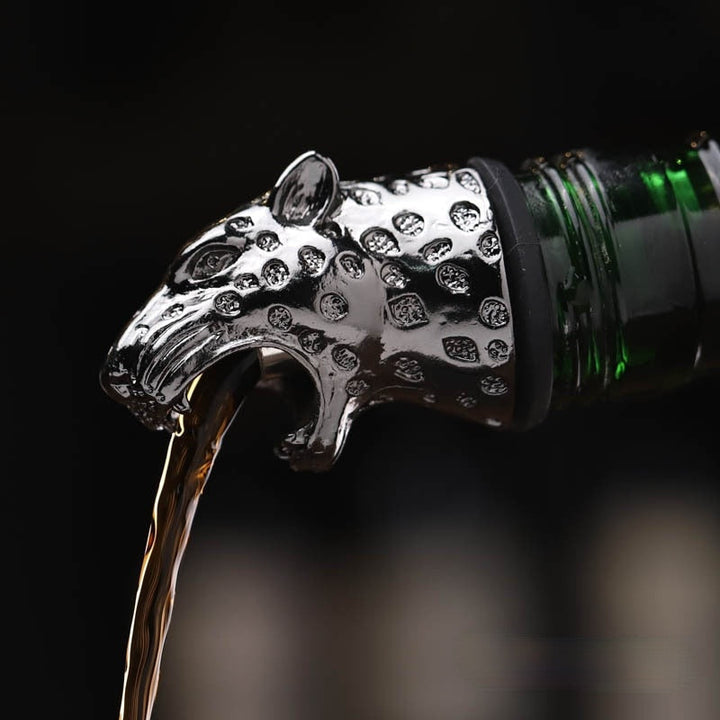 Red Wine Pourer | Sculpted Animal Head Bottle Spout