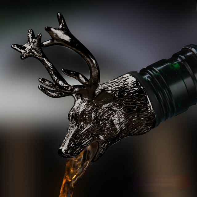 Red Wine Pourer | Sculpted Animal Head Bottle Spout