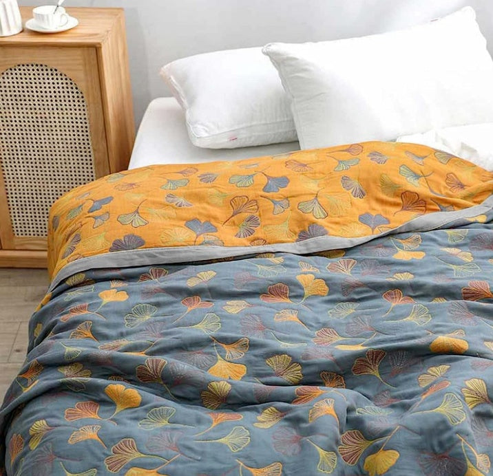 Reversible Throw Blanket Ginkgo Leaf Print | 150–230cm, 3 Sizes | Dual-Sided Nature Design, Machine Washable Care