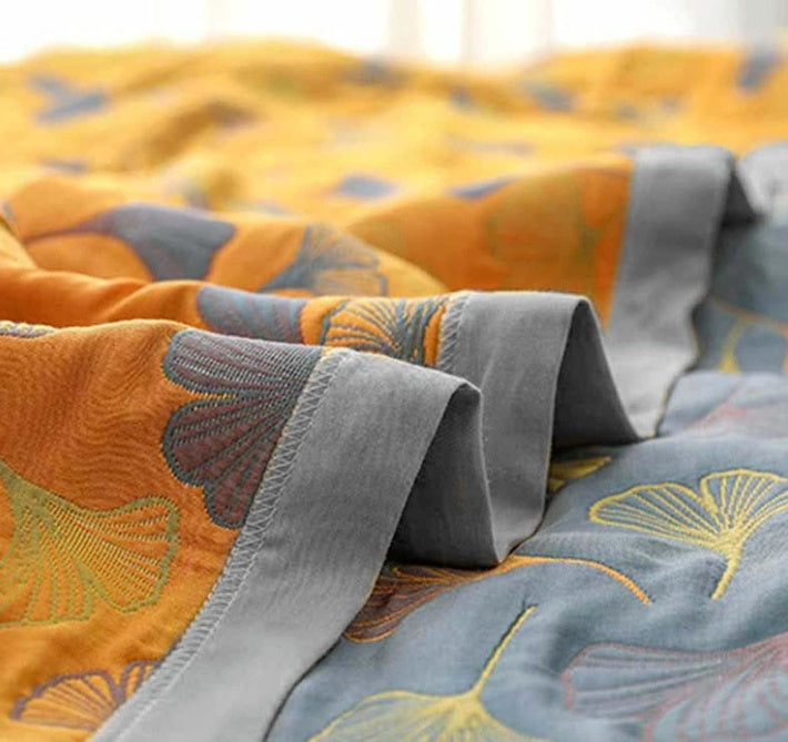 Reversible Throw Blanket Ginkgo Leaf Print | 150–230cm, 3 Sizes | Dual-Sided Nature Design, Machine Washable Care