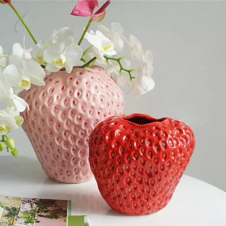 Strawberry Vase | Dimpled Seed Texture, Wide Open Top