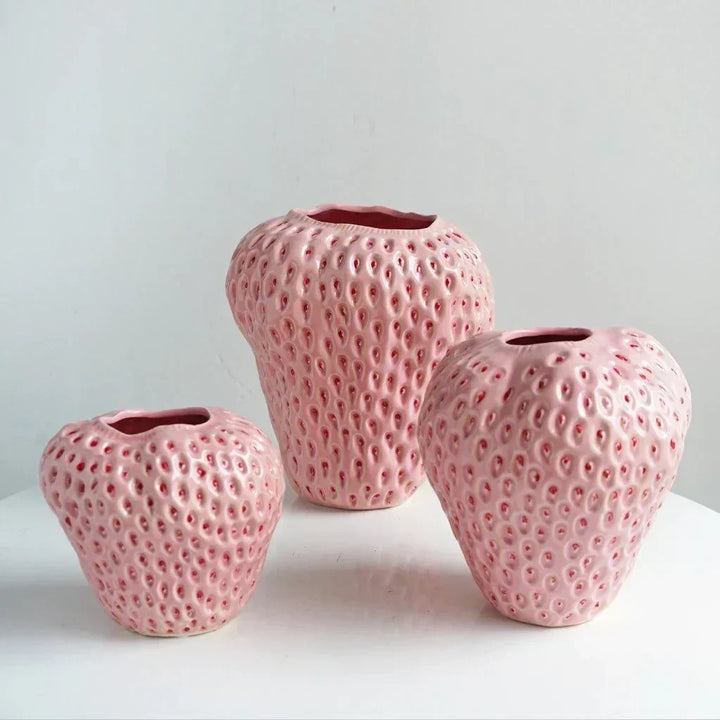 Strawberry Vase | Dimpled Seed Texture, Wide Open Top