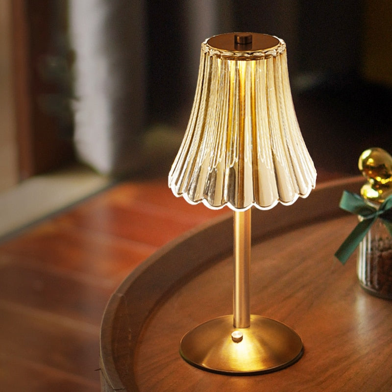 Table Lamp with Faceted Crystal Shade | Tri-Colour USB-C Rechargeable, 1200mAh Battery | Metal Base for Ambient Lighting