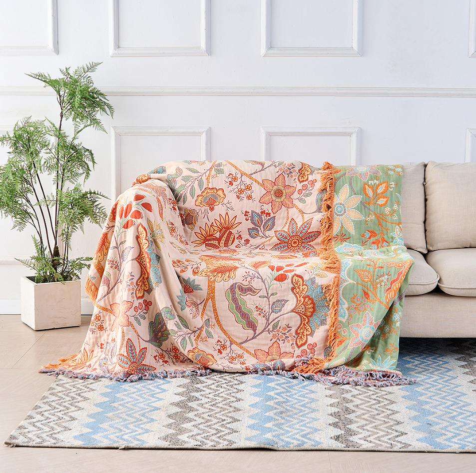 Throw Blanket Skin-Friendly Weave 150x200cm-230x250cm | Decorative Pattern | Machine-Washable, All-Season Comfort