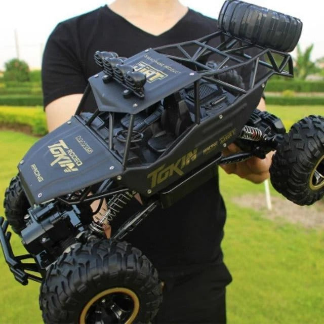 Remote Control Monster Truck 4x4 | 4GHz 50m Range, 15km/h Top Speed | Shockproof Suspension, 30 Min Playtime, Anti-Skid Tyres 1